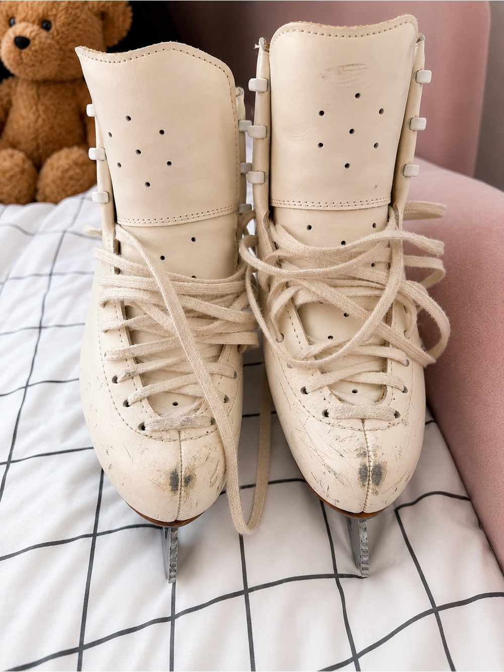 EDEA Overture Figure Skates Size 240 Made in Italy with Blades – Used
